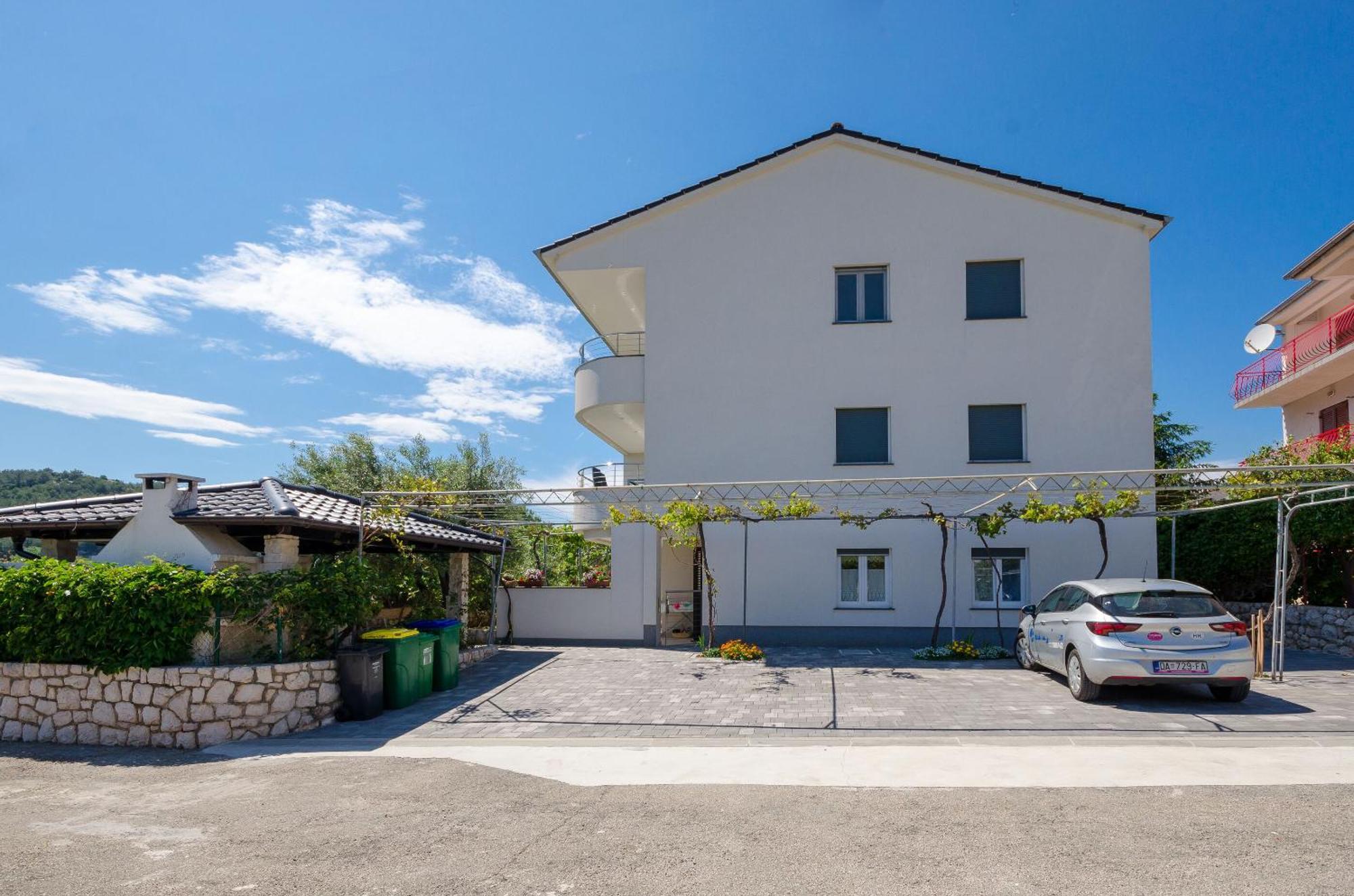 לופאר Apartments Zorka מראה חיצוני תמונה